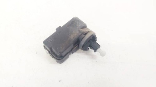 Scheinwerfer Stellmotor  Opel Corsa DE2405793-94