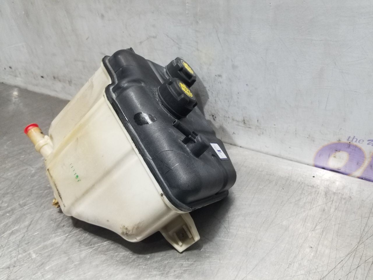 22 2022 MASERATI LEVANTE 3.8L COOLANT RESERVOIR 