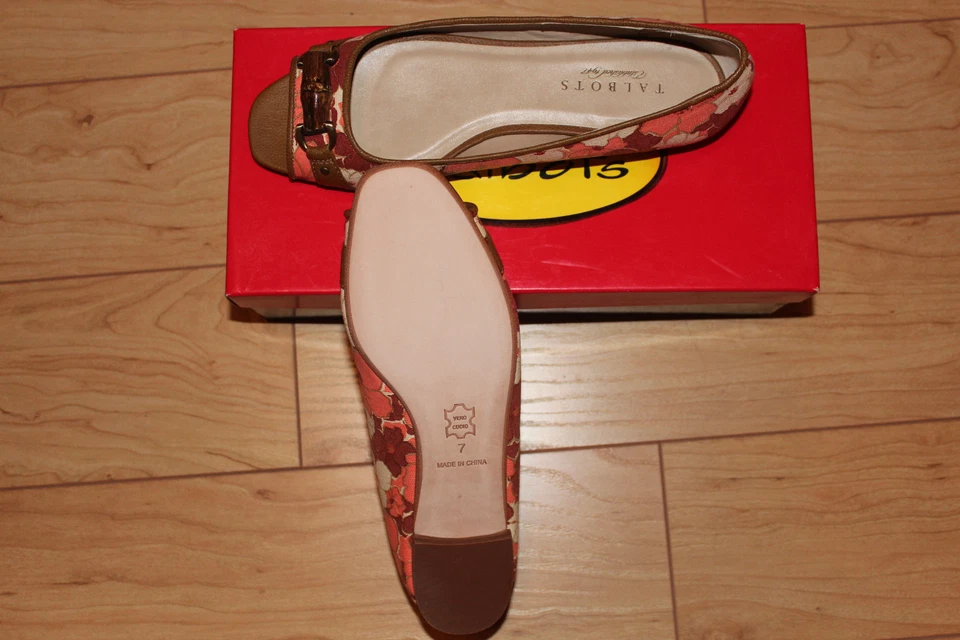 Zapatos planos de ballet Talbots Adelle 15 florales peep-toe talla 7 nuevos en caja rosa salmón Foto 4 de 4