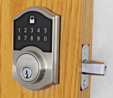 Defiant Touchpad Deadbolt Satin Nickel 1009623200 8pa