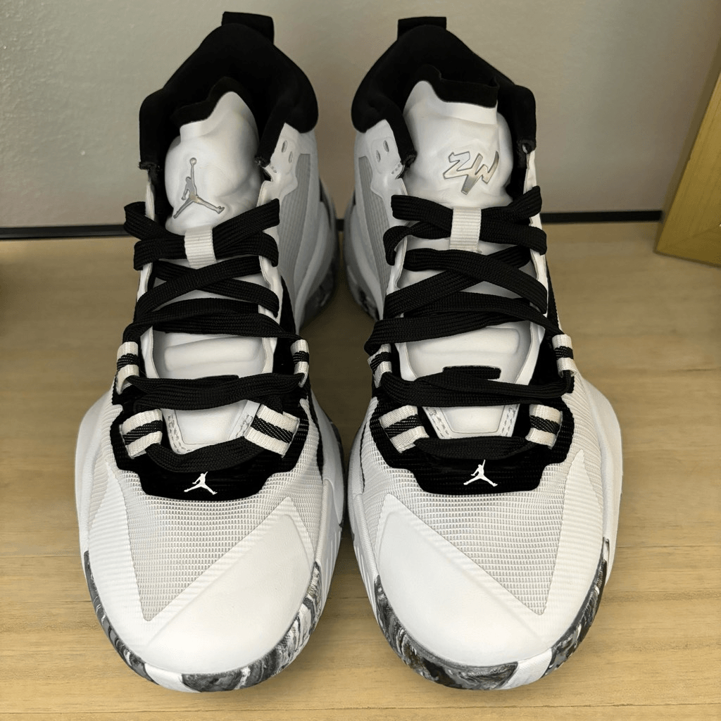 Nike Air Jordan Zion Williamson 1 Tb White Black Oreo Dc4208  display picture 1