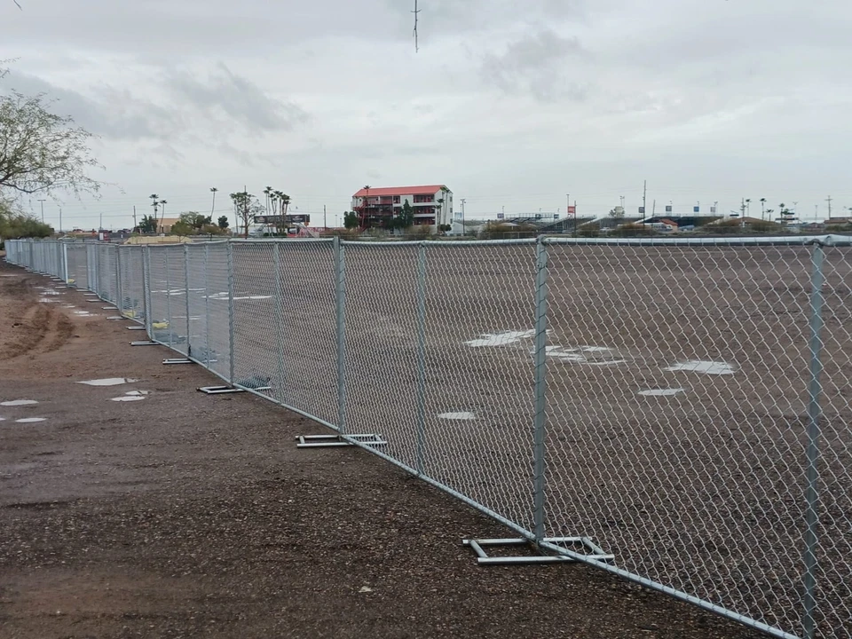 全新围栏板,链条,尺寸 6' x 12' 美国制造 — 第 2/4 张图片