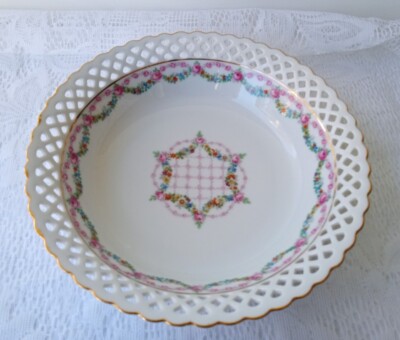 Eleanor by Schumann Bavaria Pierced Edge 8'' Vegetable Bowl