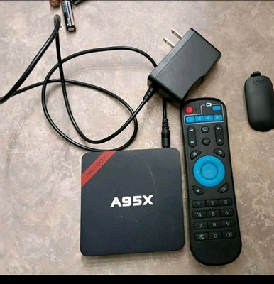 Nexbox A95X Android TV Box S905 1GB 8GB 4K Media Player w/ Power