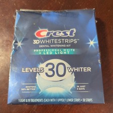 Crest 3D Teeth Whitening Kit with LED Light 30 Levels Whiter 19 Treatments