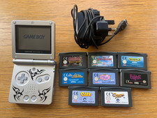 Console Nintendo Game Boy Advance SP Tribal Edition + 8 giochi - Perfettamente funzionante!