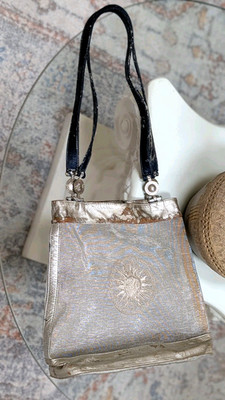 Vintage 1990s Gianni Versace Silver Mesh ShoulderBag with Medusa-Coin Hardware