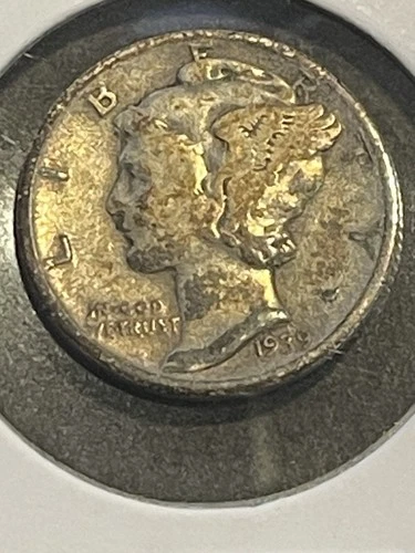 Vintage - 1939 P Mercury Dime 90% Silver - X2767