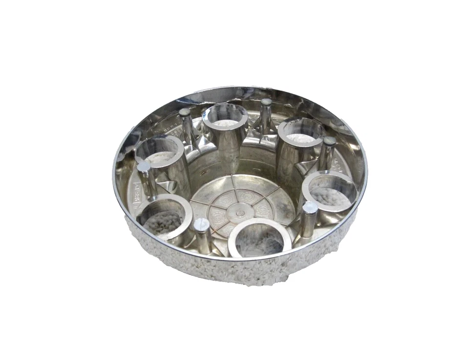 1992 - 1999 GMC C1500, YUKON, OEM 16 «СТАЛЬНОЕ КОЛЕСО ХРОМИРОВАННЫЙ ЦЕНТРАЛЬНЫЙ КОЛПАК 46282 #2F-1 - Изображение 2 из 2