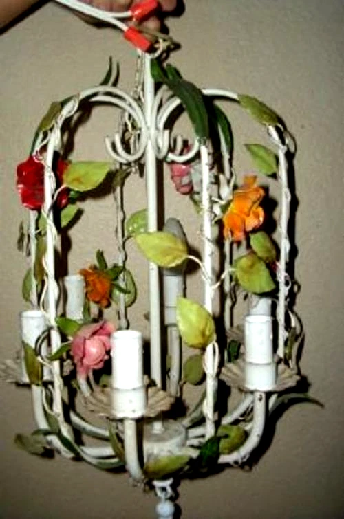 Araña Hollywood Regency italiana Tole Roses borla pequeña jaula para pájaros MCM temprana Foto 4 de 4