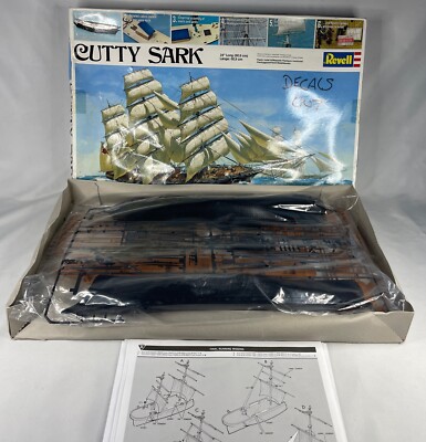 Revell 5601 - Clipper Ship Cutty Sark Segelschiff 1:140 Schiff Bausatz komplett