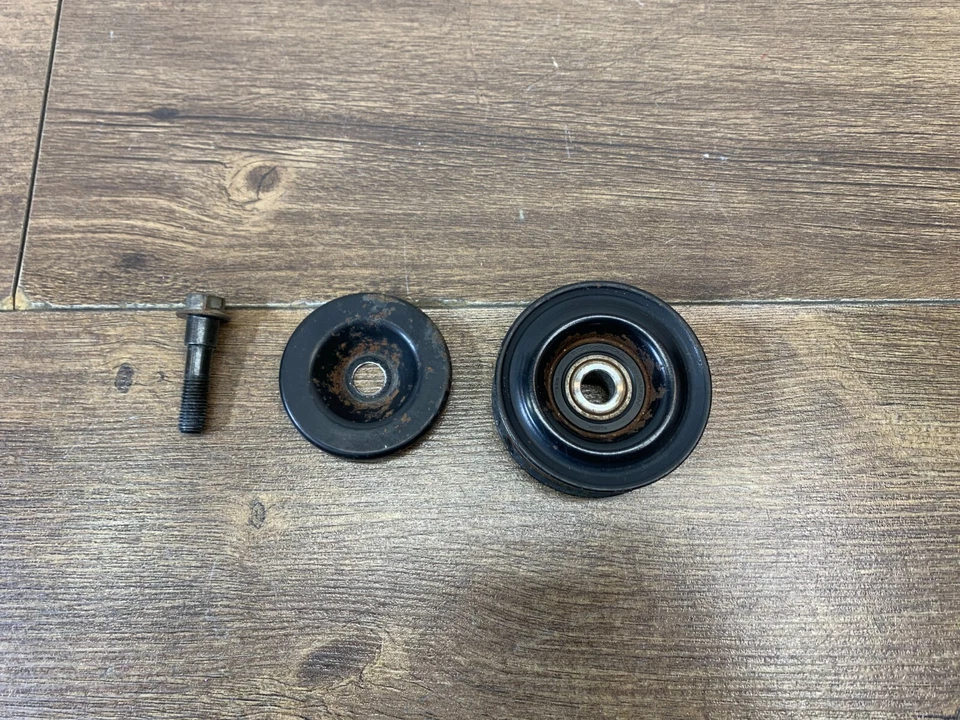 Polea de motor Lexus SC 430 2002-2010 4,3 L con perno OEM Foto 2 de 4