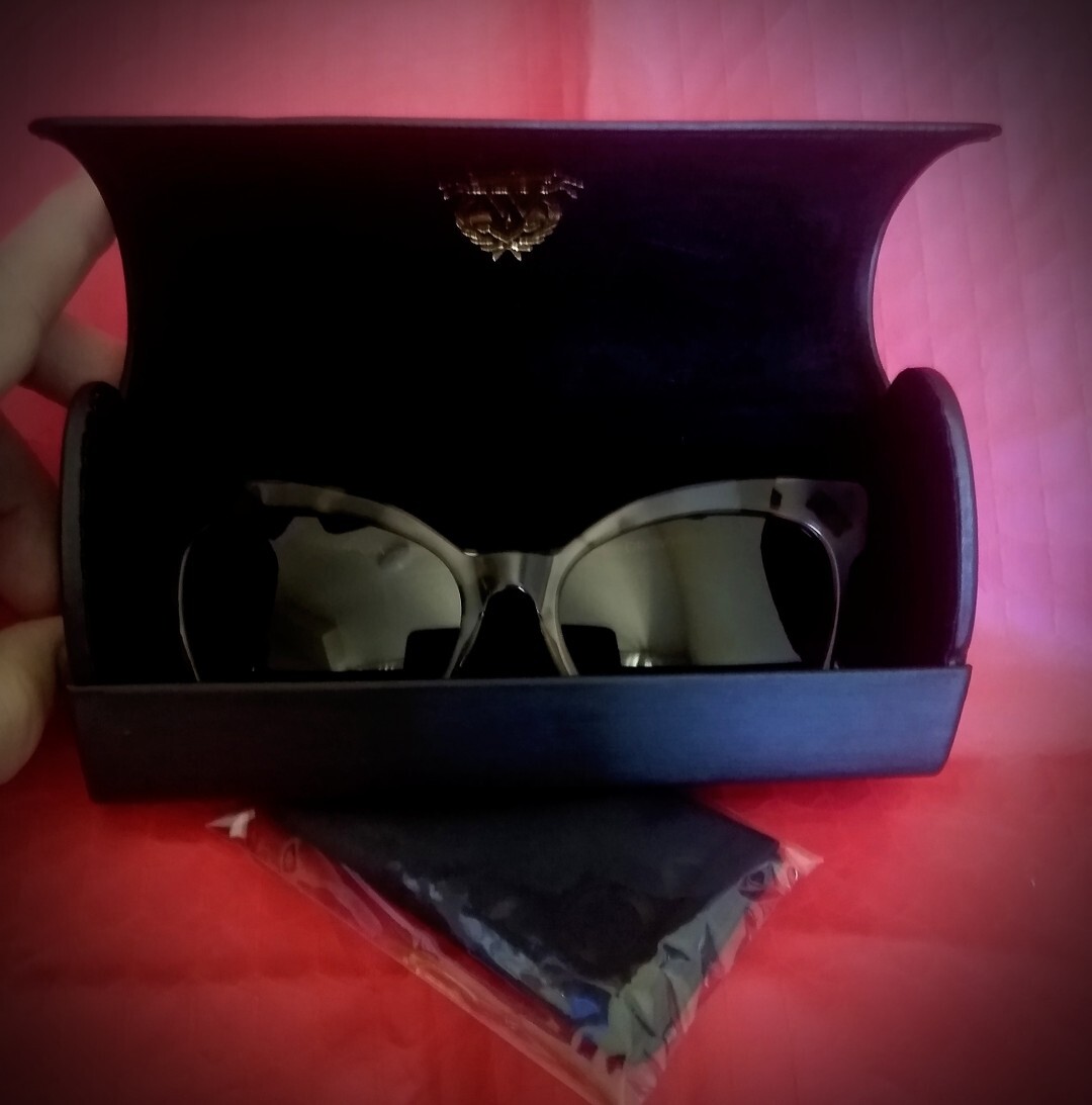 WILD FOX GORGEOUS AUTHENTIC BRAND NEW HIGHEST QUALITY LADIES SUNGLASSES image 4