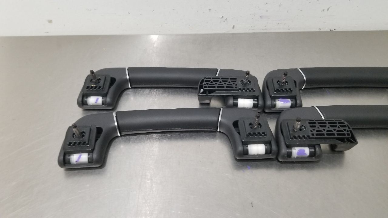 Bentley Bentayga Front Roof handles Set Black