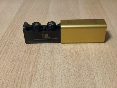 JBL Under Armour Project Rock True Wireless Bluetooth In-Ear Schwarz/Gold