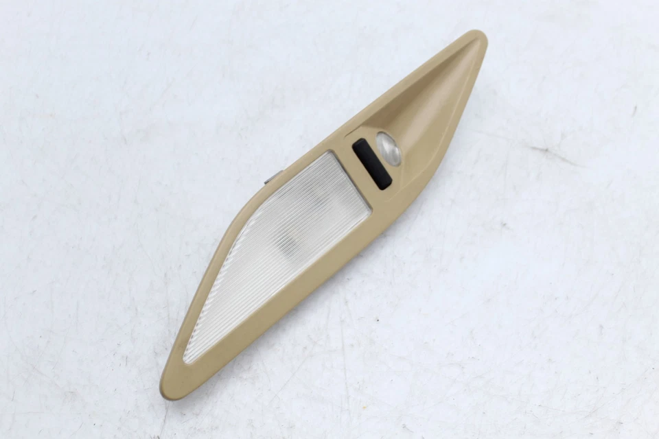 97-03 BMW E39 540I M5 REAR LEFT DRIVER SIDE INTERIOR LIGHT E3392 - Image 2 of 4