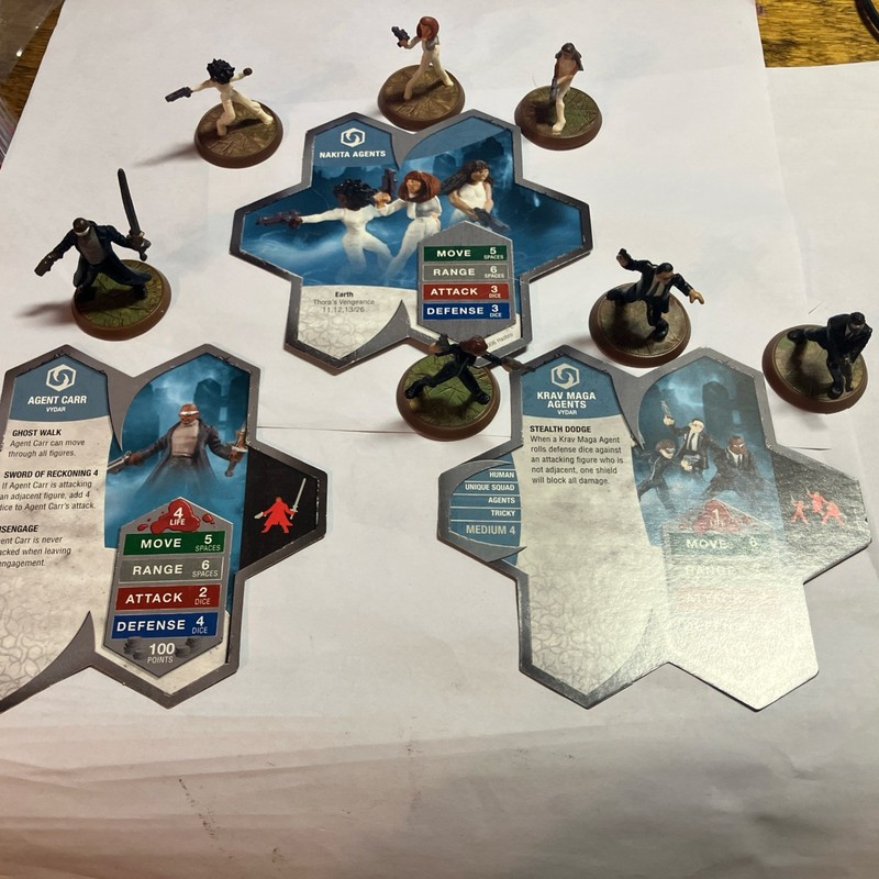 HEROSCAPE 3 SETS OF AGENTS NAKITA AGENTS, KRAV MAGA & AGENT CARR CARDS&FIGURINES