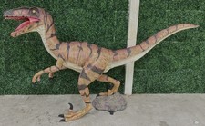 9ft Life Size Velociraptor Dinosaur Statue Resin Prop Statue / Jurassic