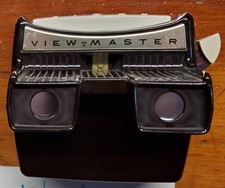 Viewmaster Model F with Box plus Slides LOT 8
