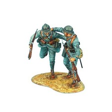 GW025 - French Infantry Sergeant Pulling a Private - Great War - First Legion