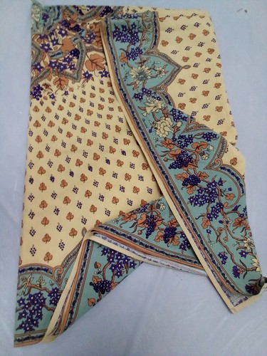 French Provencal Tablecloth Bandol Lis Cardello France 60" Sq Cotton Green Gold - Picture 3 of 11