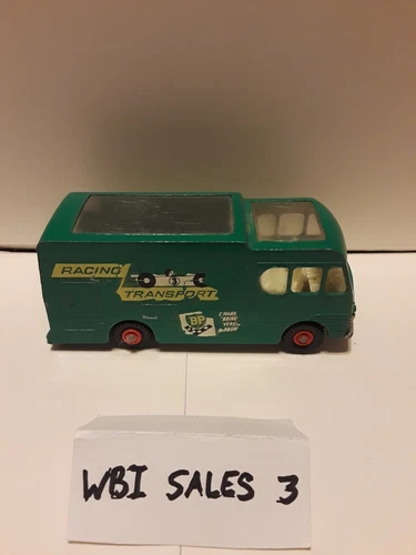 Vintage Matchbox Lesney # K-5 Racing Car Transporter Green