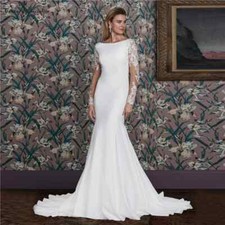 Elegant Mermaid Wedding Dress Scoop Neck Long Sleeves Satin Applique Bridal Gown