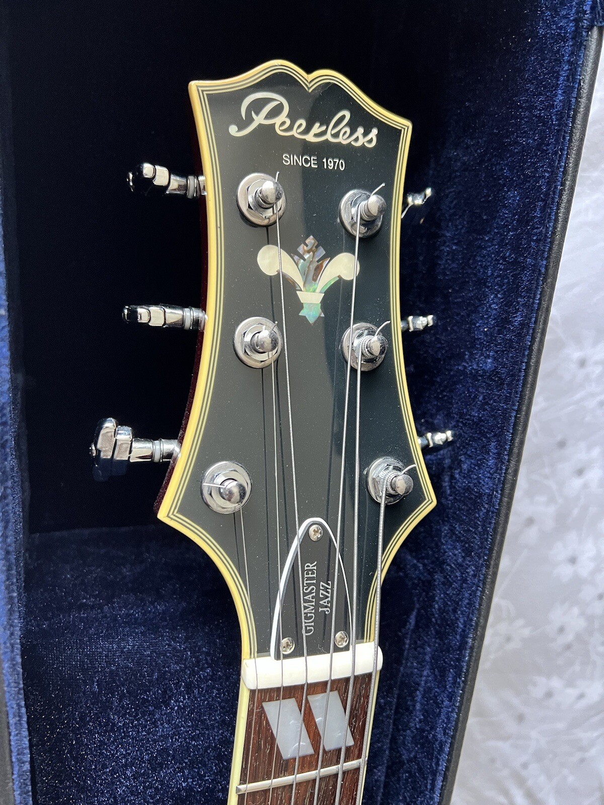Peerless Left Handed Gigmaster jazz Guitar eBay
