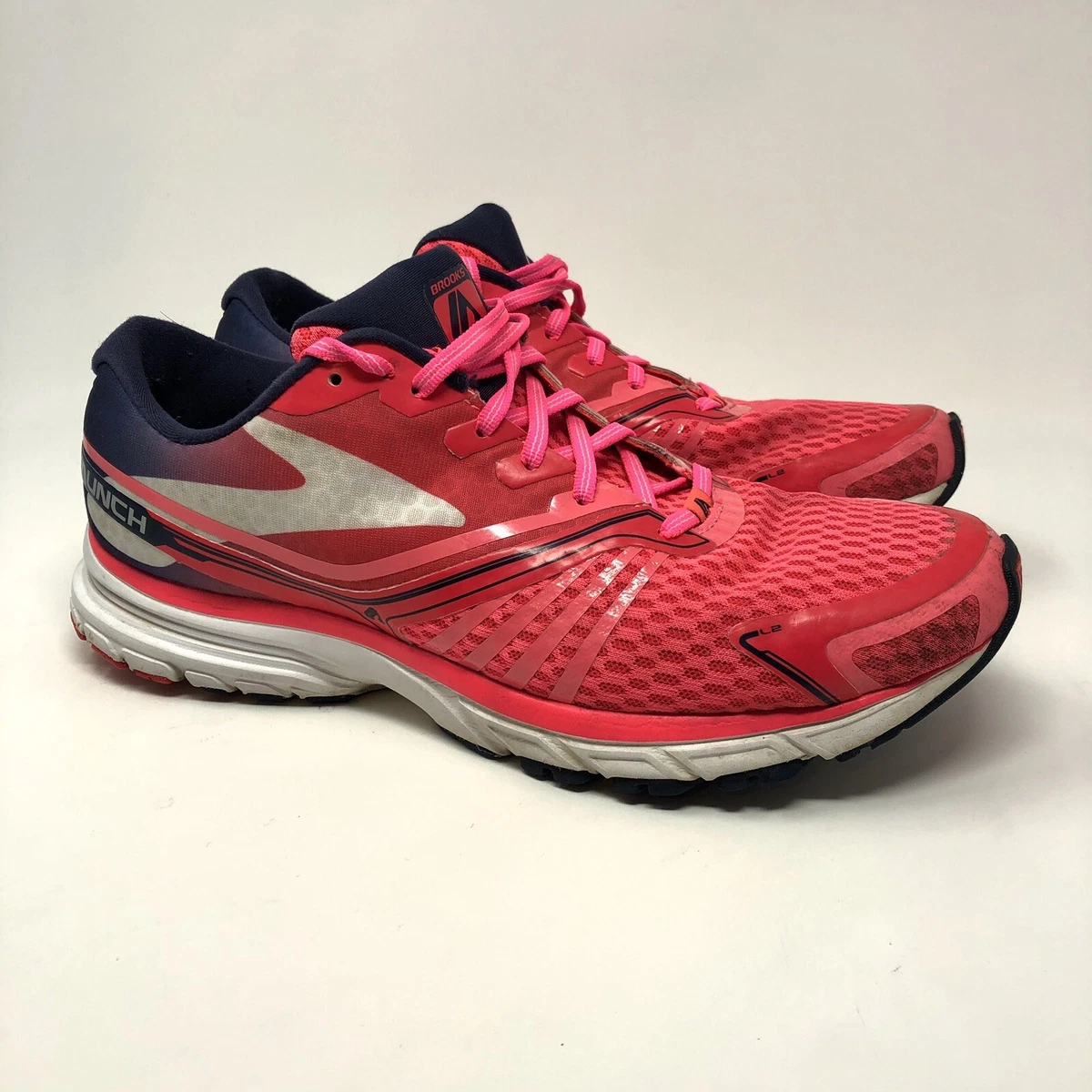 Brooks launch hotsell 2 pink