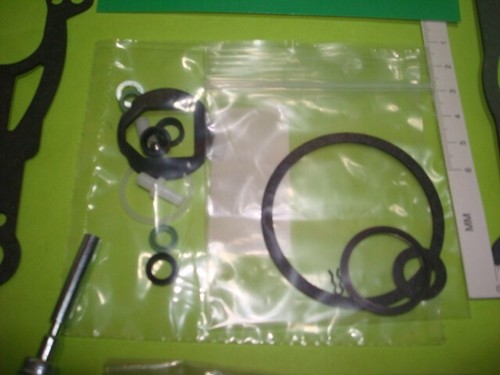 KIT DE RECONSTRUCCIÓN DE CARBURADOR ROCHESTER QUADRAJET COMBUSTIBLE MARINO MODERNO OMC 8 CILINDROS - Imagen 4 de 6