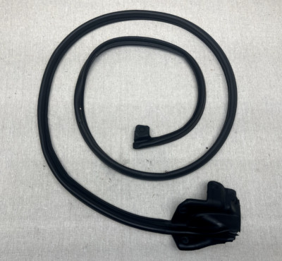 10-15 LEXUS IS250C IS350C CONVERTIBLE WEATHERSTRIP RH RIGHT DOOR OEM 67861-53040