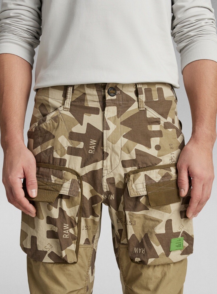 G-Star Raw Cargo Shorts, Khaki, NEU, Grösse 30 (Neu und originalverpackt) in Mollis für CHF 45 G-Star Raw Cargo Shorts, Khaki, NEU, Grösse 30 (Neu und originalverpackt) in Mollis für CHF 45