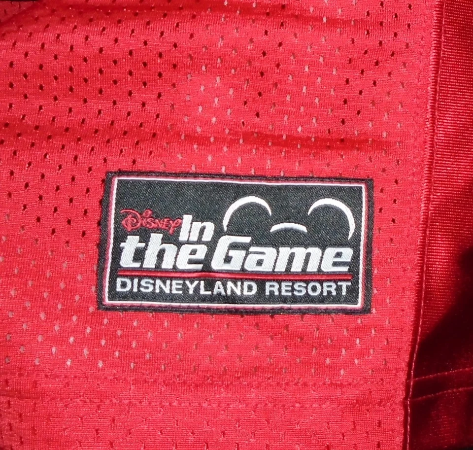 Camiseta de fútbol cosida roja de colección Disneyland Blancanieves gruñón #7 talla XXL Foto 3 de 4