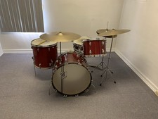 Slingerland Vintage Drum Set Red Sparkle See Photos 4 Hard Cases Included.