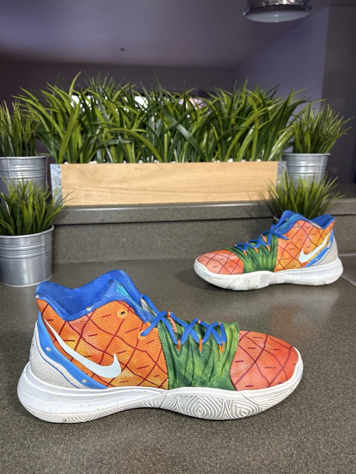 Nike Kyrie 5 Spongebob Pineapple House CJ6950-800 Men’s Size 8.5 Last Sale $280 - Image 5