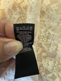 Victoria&rsquo;s Secret Lace Top Sheer Mesh Kimono Size Small Lace Wrap Sexy Pink