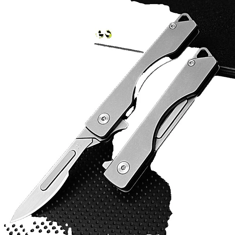 Hoja de acero al carbono Mango De Titanio Navaja cuchillos plegables de colección