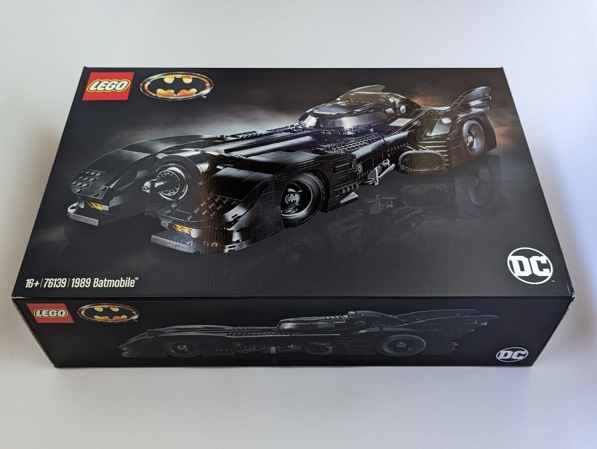 LEGO® DC Comics Super Heroes Review: 76139 1989 Batmobile – The