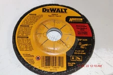 Dewalt 5X1/4 Gr Wheel Metal DW4619 Free Shipping