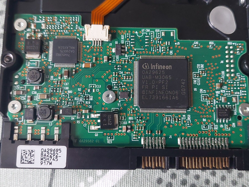 Hitachi Deskstar HDS721616PLA380 Internal SATA II Hard Drive 160GB 3,5” 7200RPM. - Picture 10 of 24