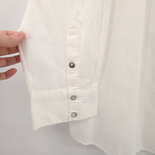 Catherines NWT embroidered button down top Plus Size 1X white roll-tab sleeves - Picture 3 of 12