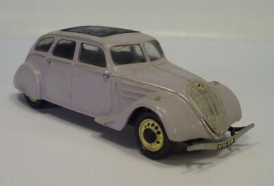 ELYSÉE RÉSINE CEC 1/43 - Peugeot 402 Eclipse 1938 + Figurine EUR 50,00 - FR