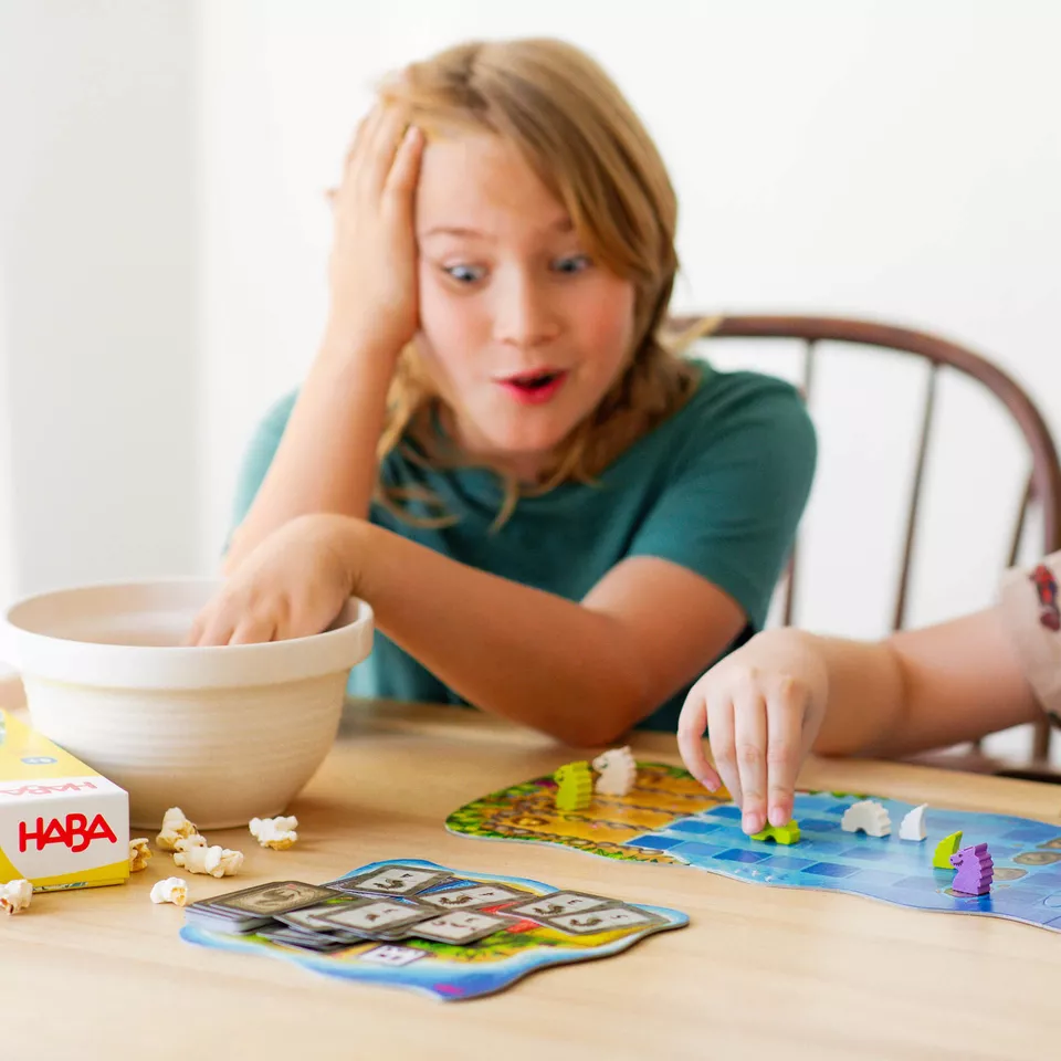 HABA Water Dragons: Kids Board Game and Fast-paced Dice Rolling Family Game - Image 4 of 4