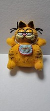 GARFIELD TALKING PULL STRING Plush LASAGNA BIB 1983 United feature