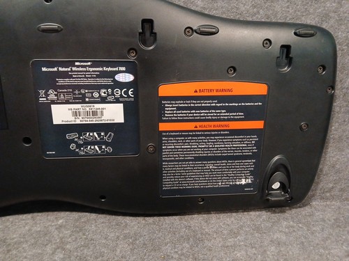 Microsoft Natural Bezprzewodowa ergonomiczna klawiatura 7000 z kluczem sprzętowym USB - Zdjęcie 12 z 20