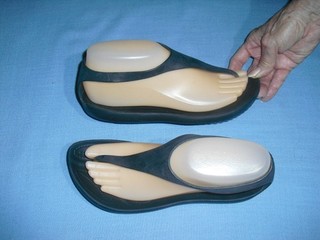 Crocs Serena Sexi Flip T Strap Thong Sandals Black Size 9