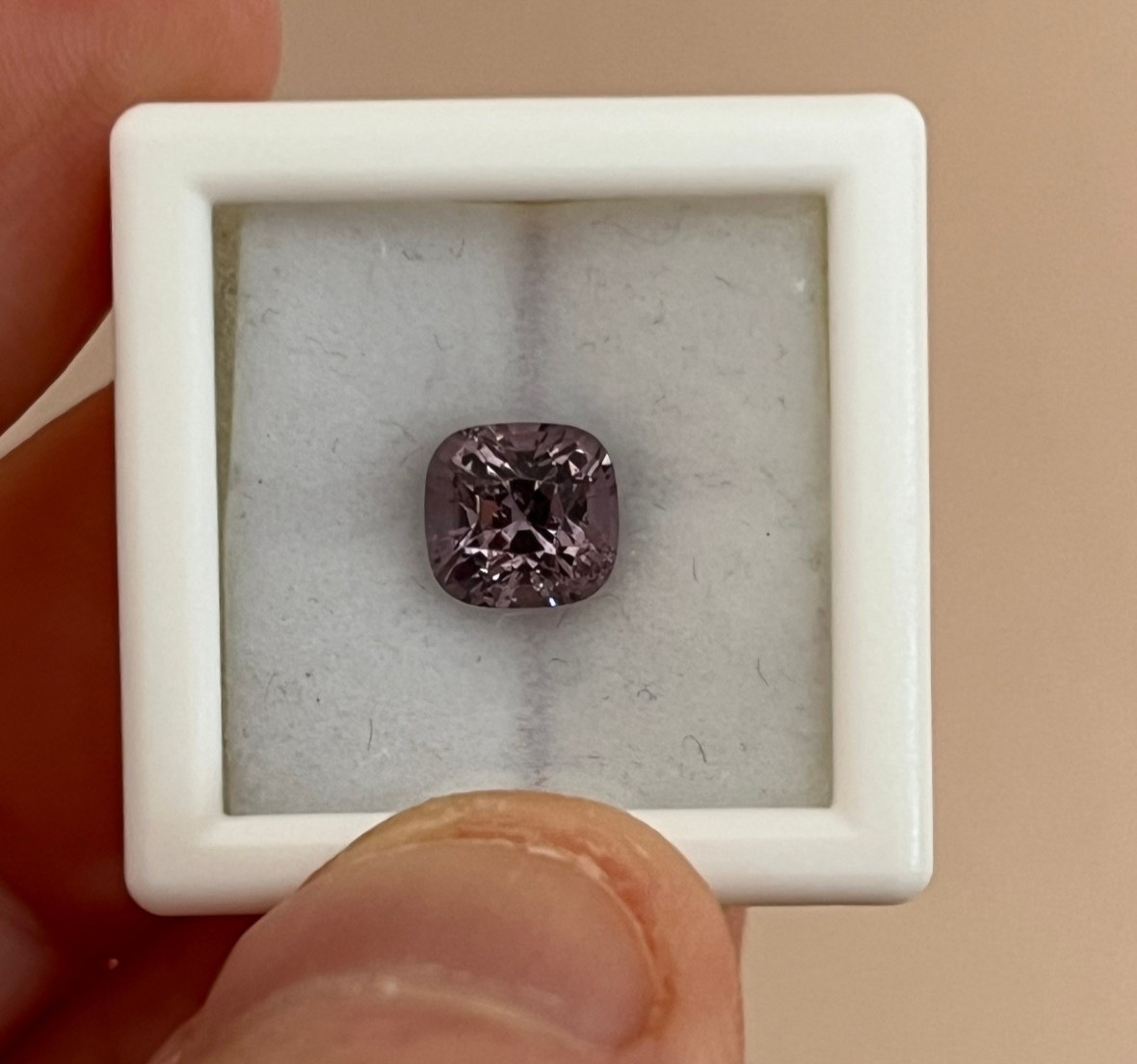 1.65ct PURPLE/PINK Burma Spinel. SUPER LOOKING.