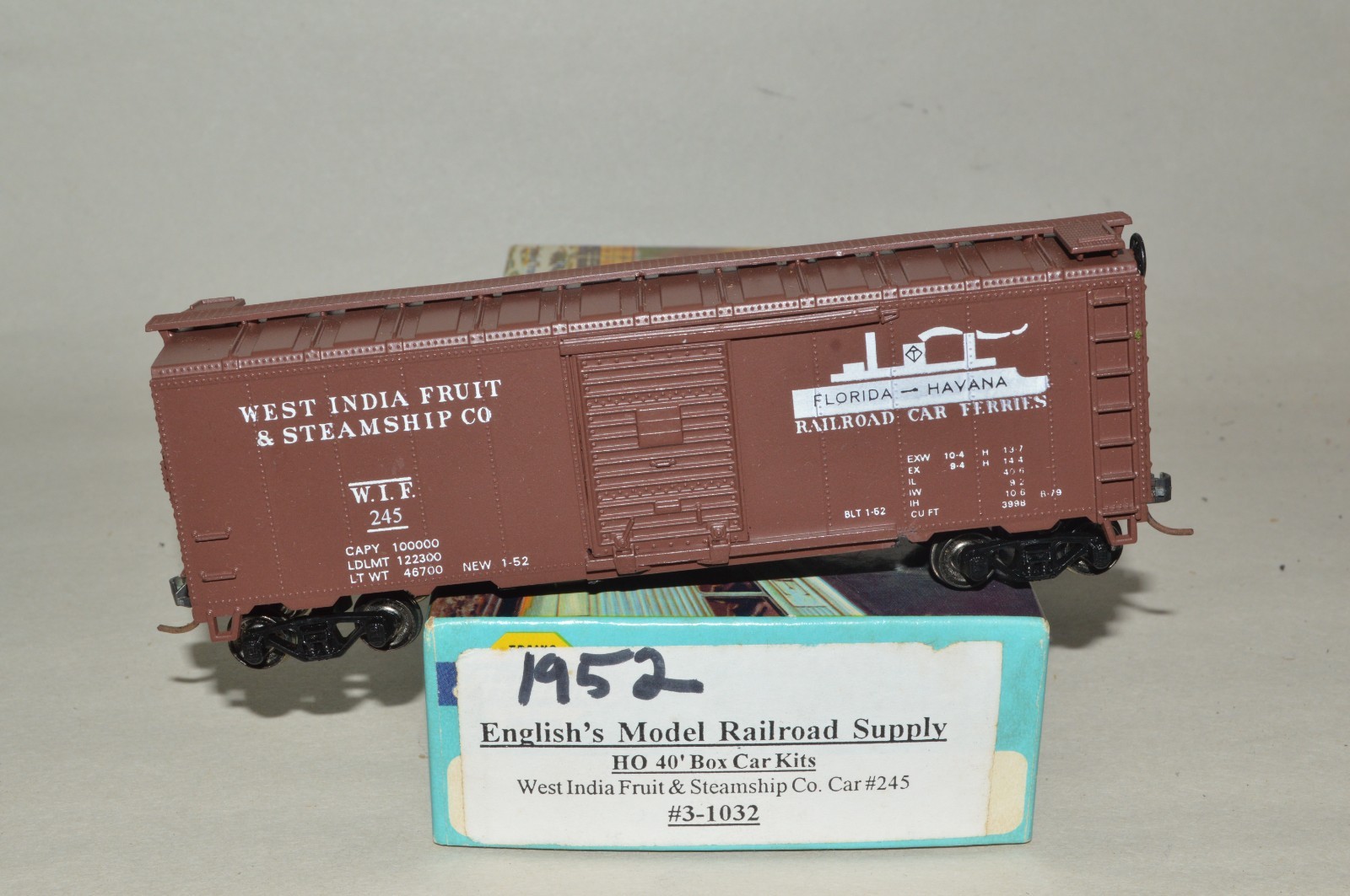 HO Athearn West India Fruit & Steamship Havana Florida 40' box car train MW KD's
