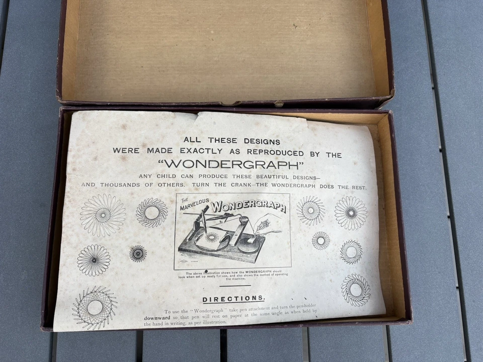 Antique rare drawing toy Marvelous Wondergraph 1908 early spirograph complete - Image 3 of 4