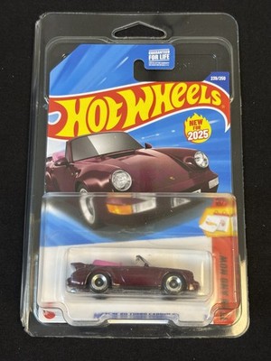 2025 HOT WHEELS '93 PORSCHE 911 TURBO CABRIOLET 239/250 T&N 10/10 W/PROTECTOR
